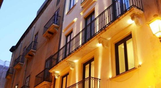 Апартаменти Via Roma 10 Трапані Екстер'єр фото